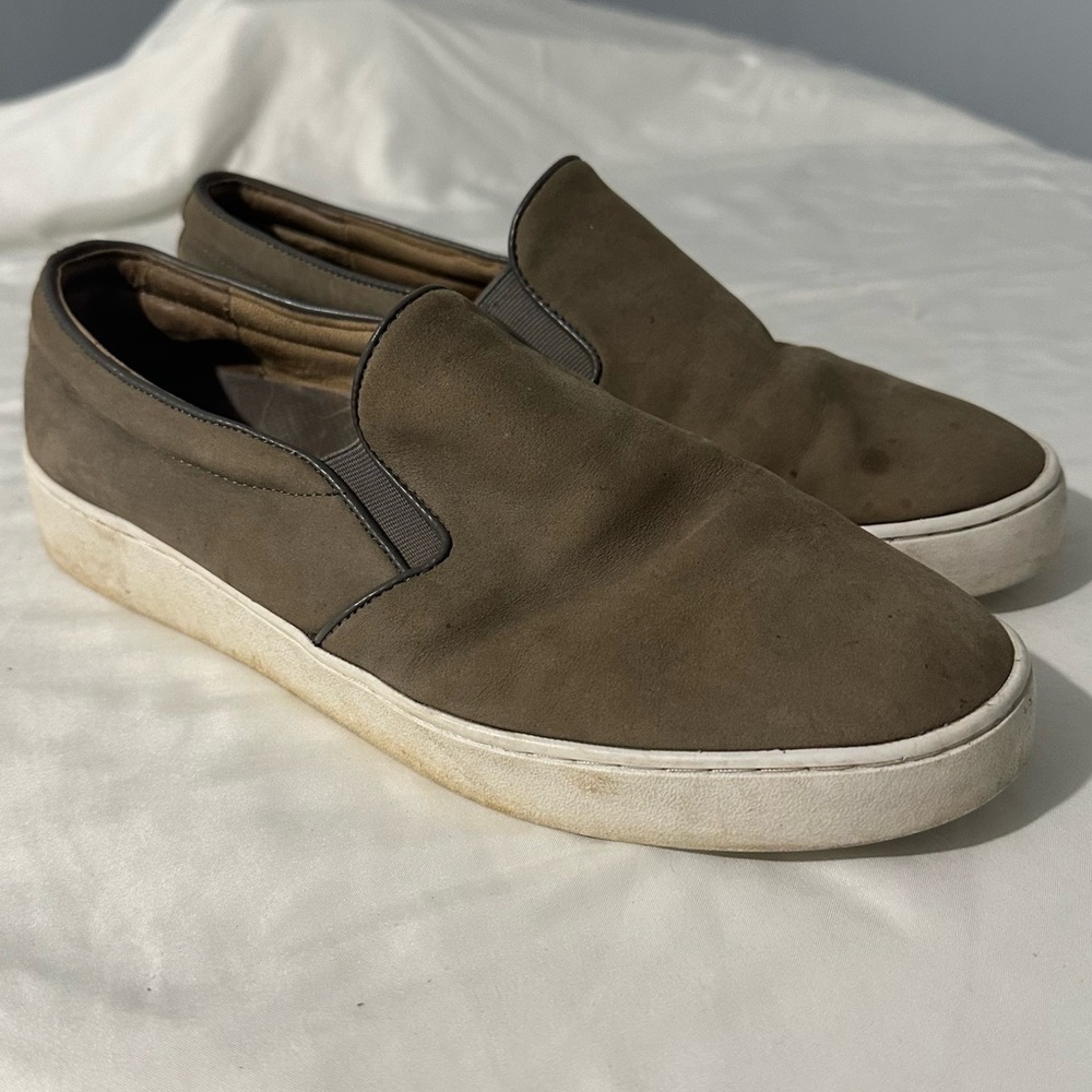 Vionic Womens Splendid Midi Grey Nubuck Slip On Sneakers Sz 8.5